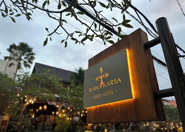 Hotel Wana Karsa 4*